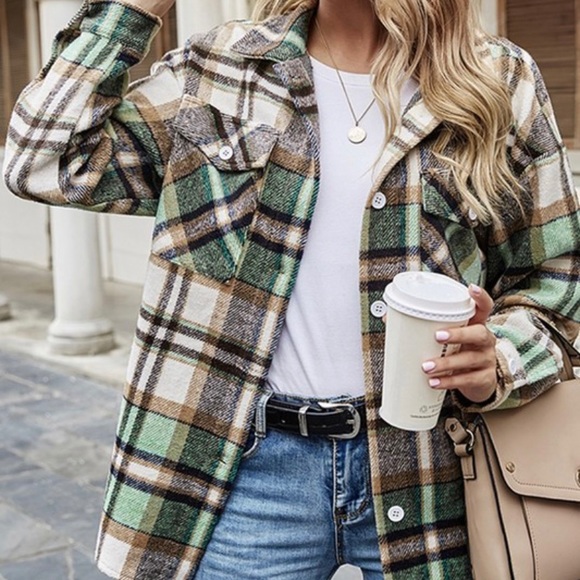 Vici Jackets & Blazers - PLAID LONG SLEEVE JACKET